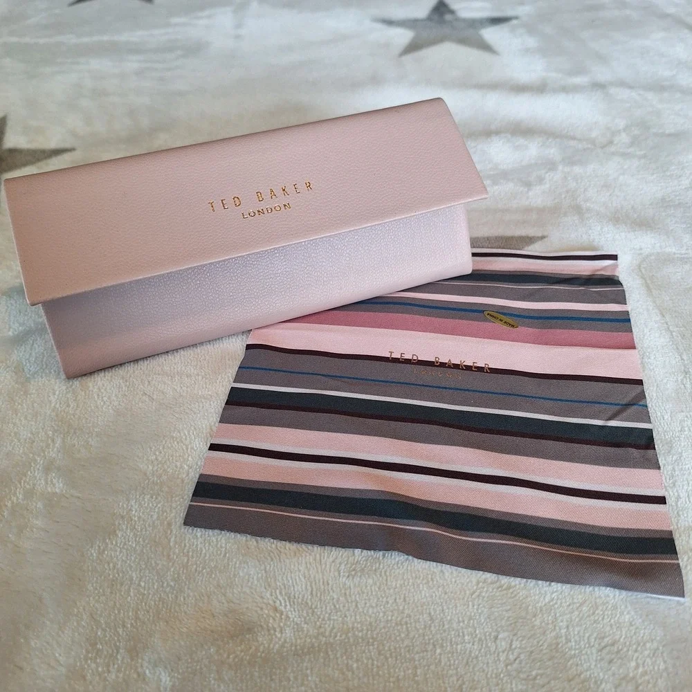Ted Baker Sunglasses or Glasses Case Pink With Cleaning Cloth